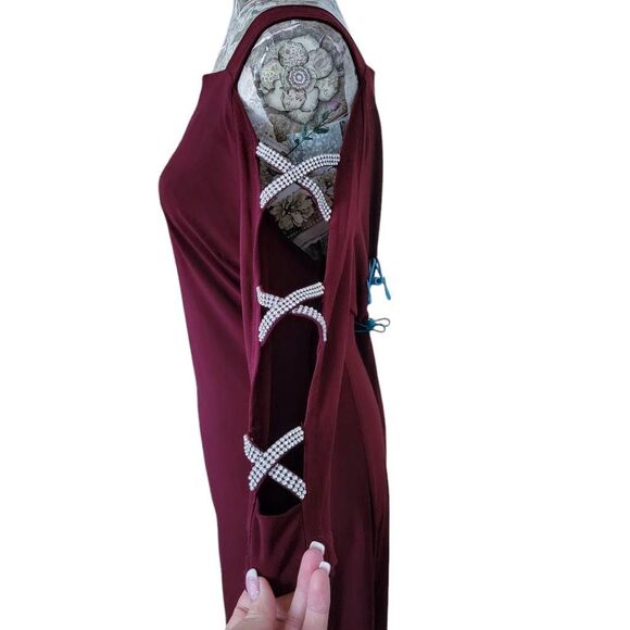 Formal Rhinestone Cold Shoulder Burgundy Red Sexy Cocktail Party Evening  Dress - Picture 4 of 15